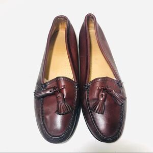 Men’s Frye brown tassel leather loafers    Size 9W